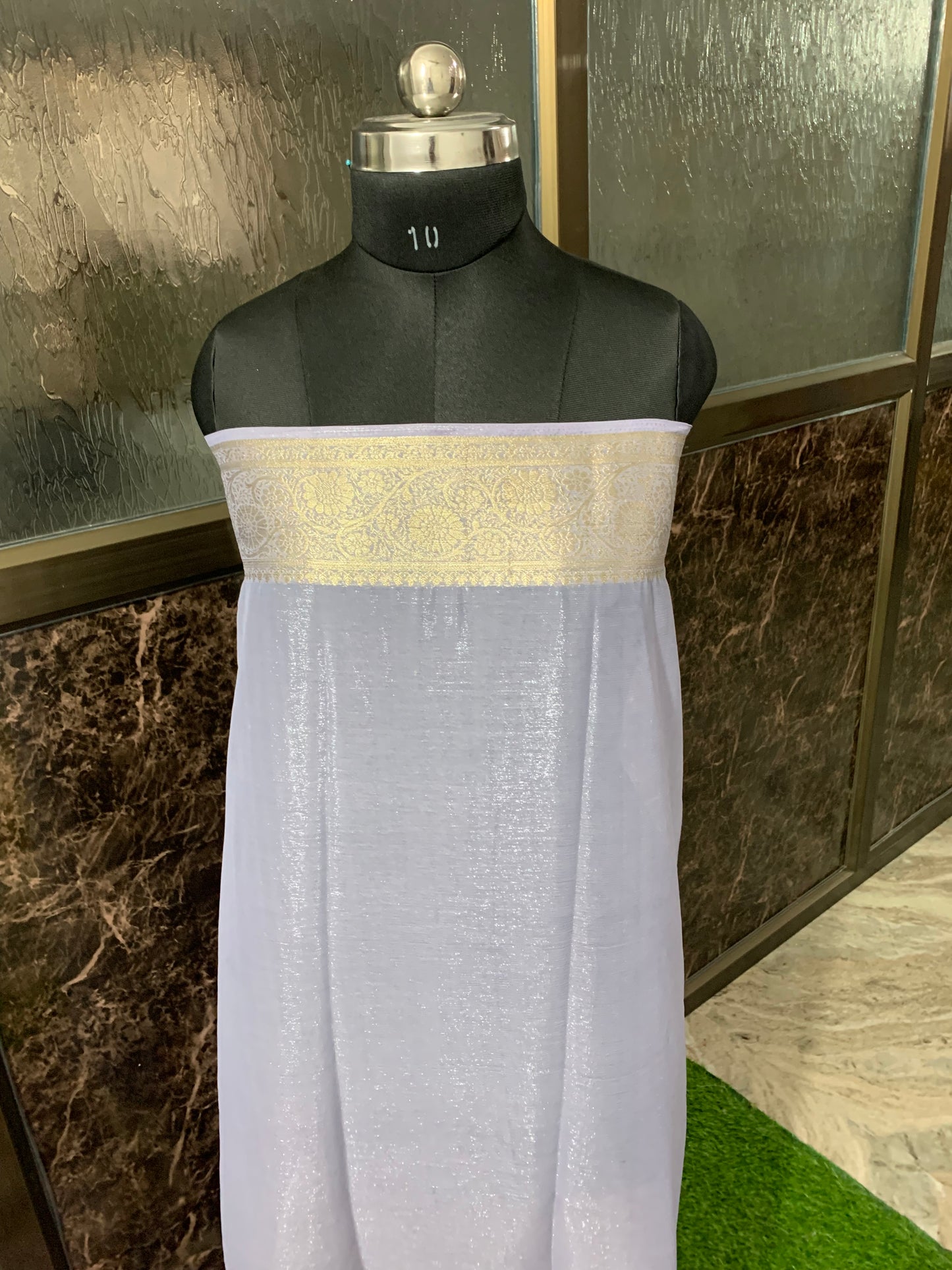 (Grey)Printed chiffon saree