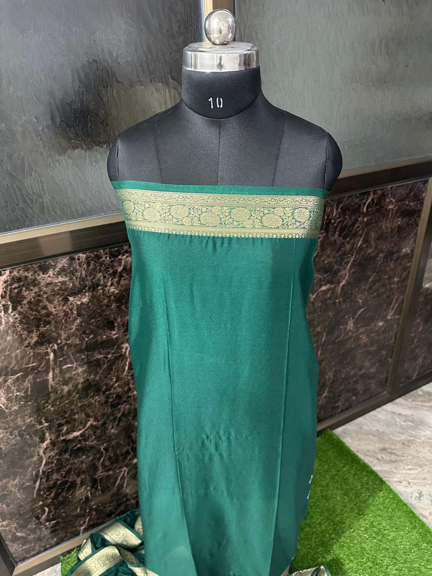 (Bottle Green)Chiffon bandhani saree