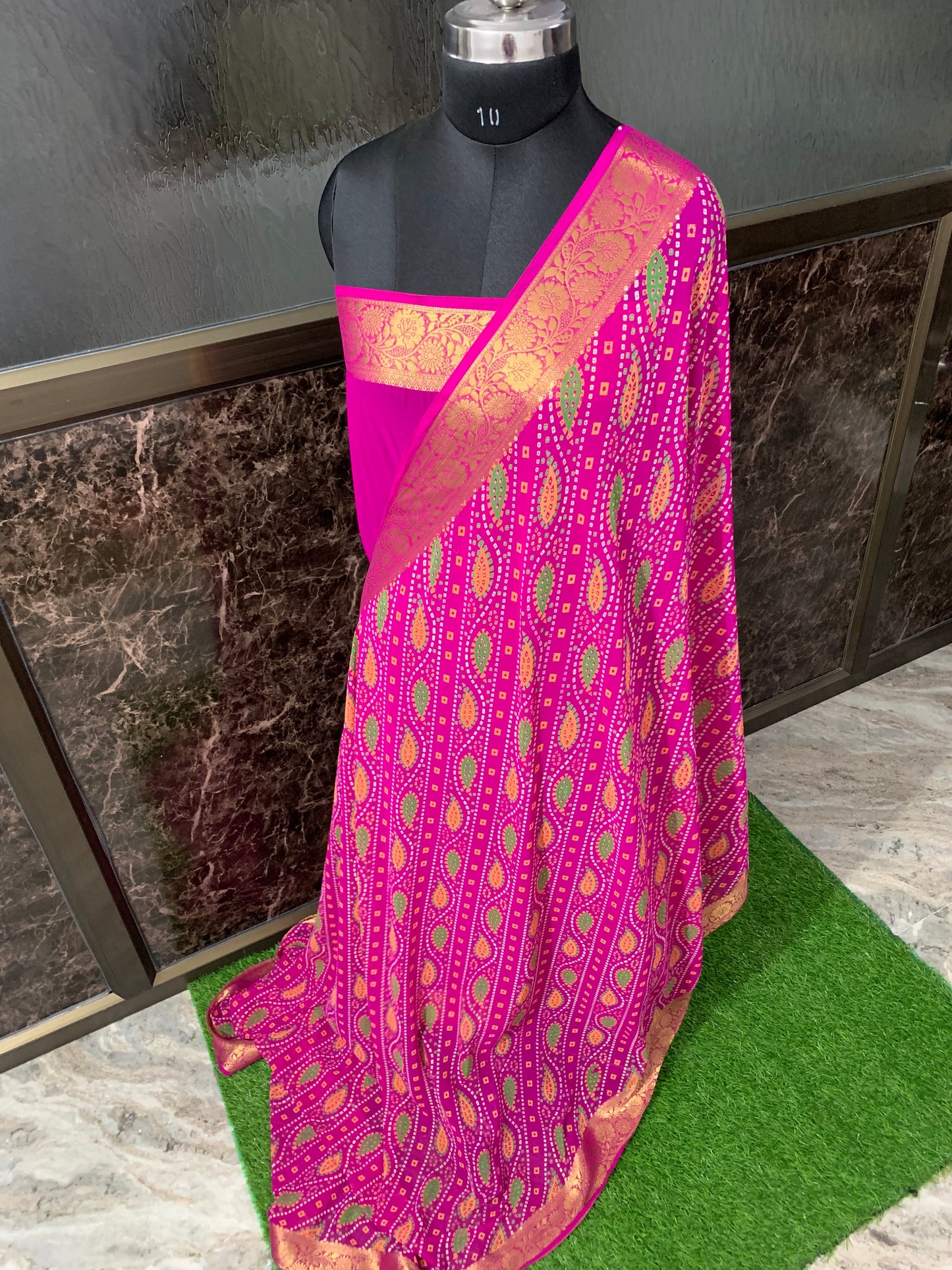(Rani)Printed bandhani chiffon saree