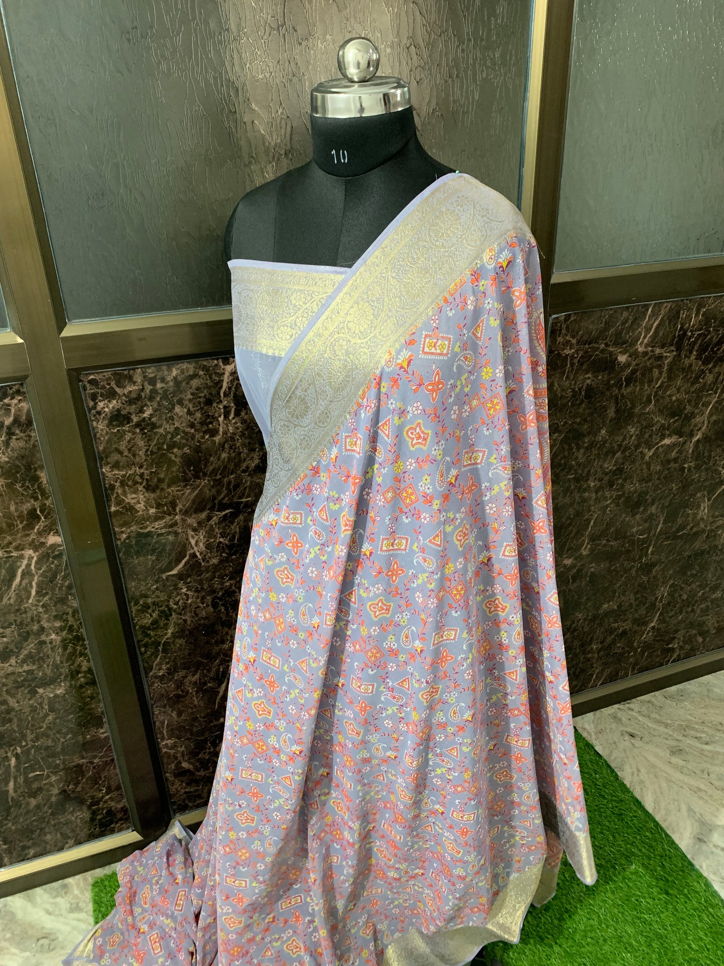 (Grey)Printed chiffon saree